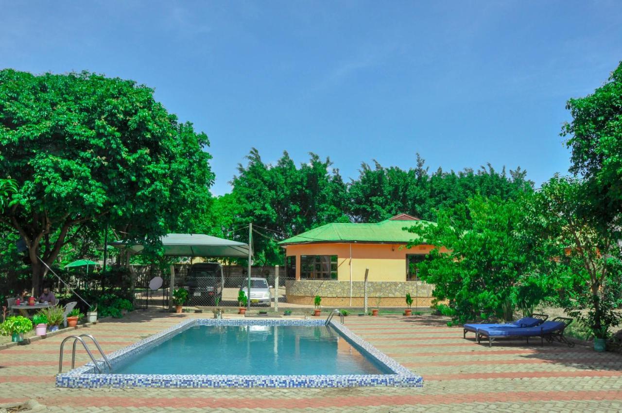 B-More Comfort Stay Boma la Ngombe Exterior photo