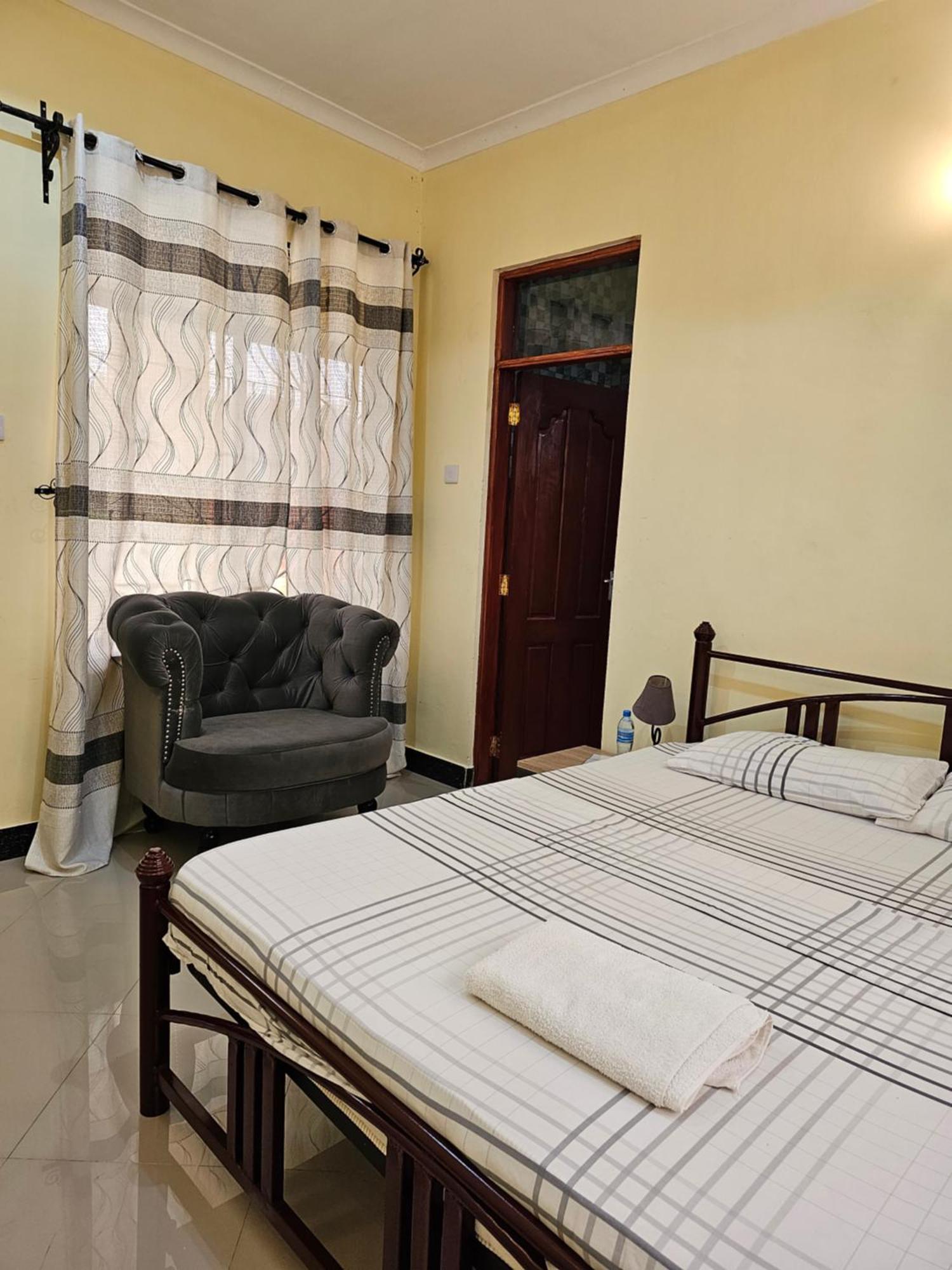 B-More Comfort Stay Boma la Ngombe Exterior photo