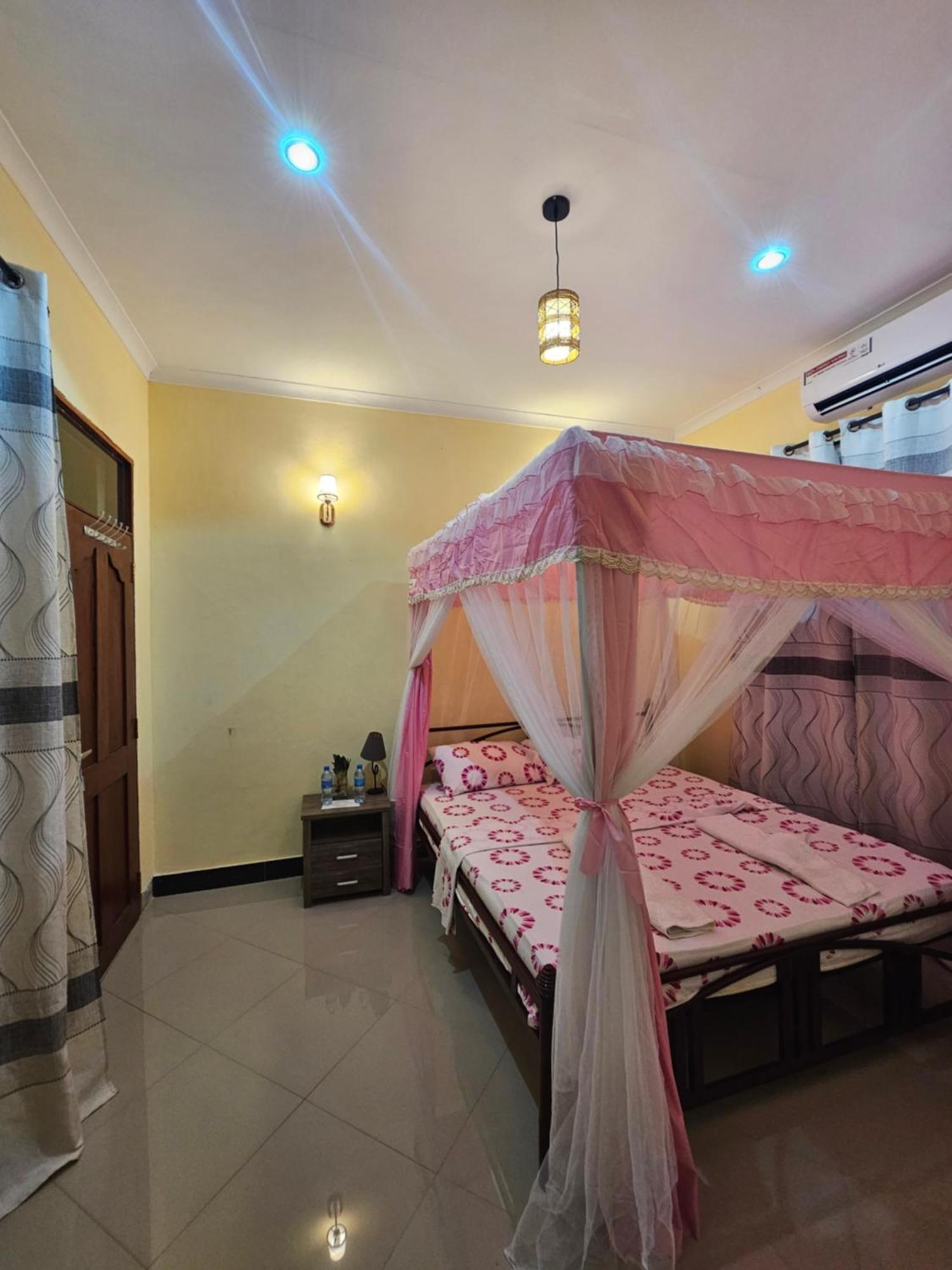 B-More Comfort Stay Boma la Ngombe Exterior photo